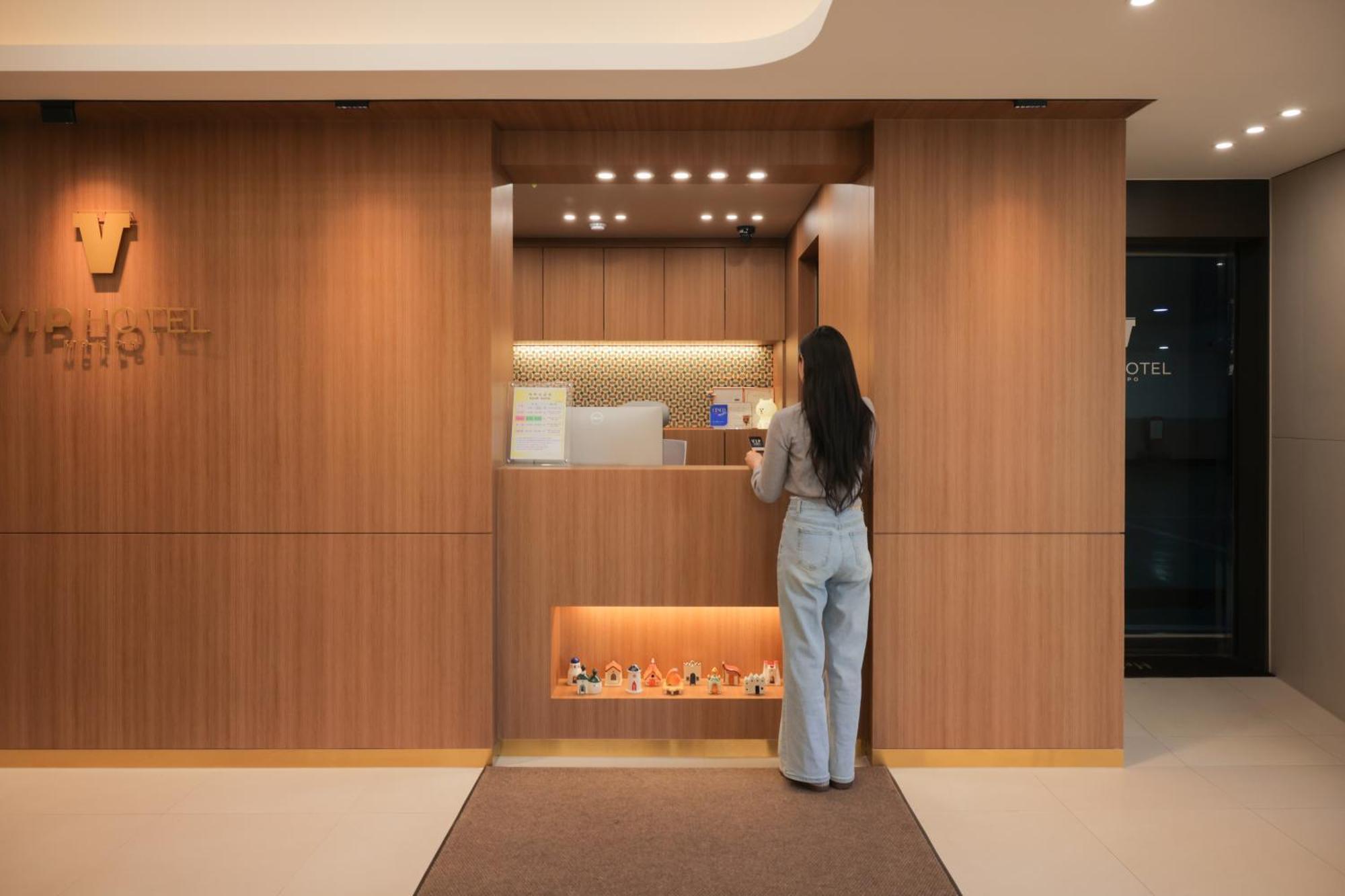 Vip Hotel Mokpo Eksteriør billede